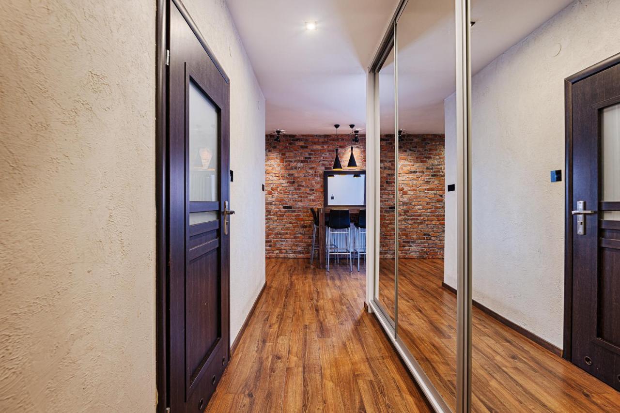 Lookap Loft Ceglany Apartament *
